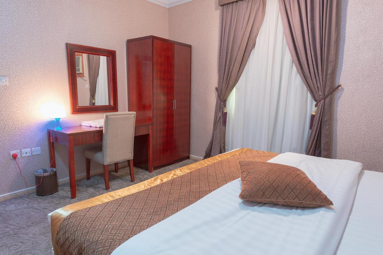 Praha Hotel Джеда Екстериор снимка